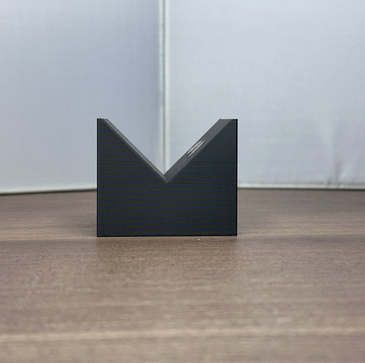 Magnetic snap stand 45°